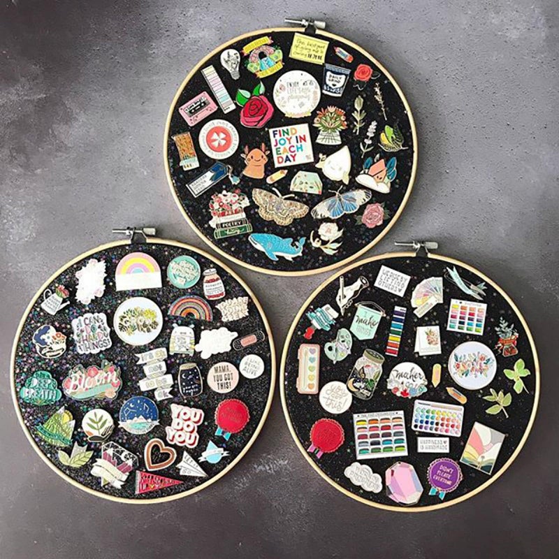 Winmany Wall Hanging Brooch Jewelry Storage Display Stand Enamel Pin Display Holder Earrings Necklace Glitter Pin Display Board with stars, Pin Collection Display, Canvas/leather Embroidery Hoop (Black) - Image 4